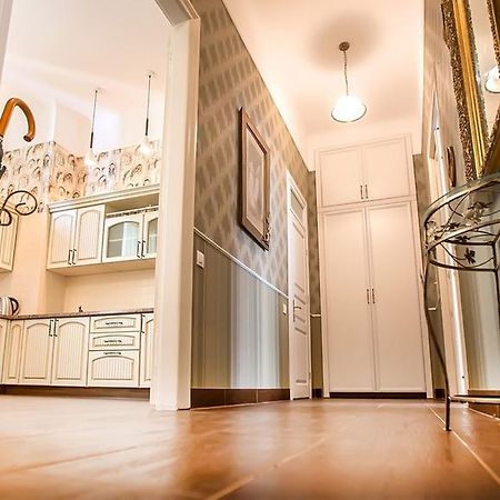 Gorgeous Apartments In Historical Center Of Lvov מראה חיצוני תמונה