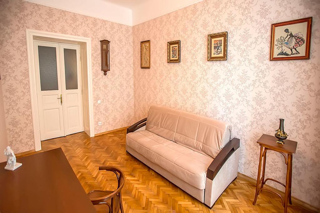 Gorgeous Apartments In Historical Center Of Lvov מראה חיצוני תמונה